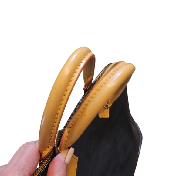 Louis Vuitton Black and Yellow Epi Alma Leather Handbag - Picture 7 of 13